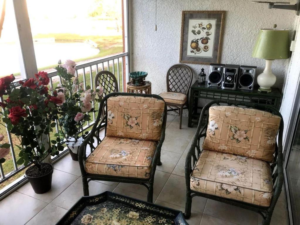 VILLAGES OF ORIOLE BONAIRE - Residential