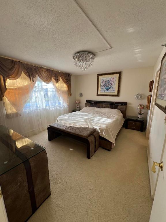 VILLAGES OF ORIOLE BONAIRE - Residential