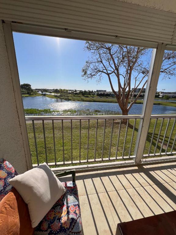 VILLAGES OF ORIOLE BONAIRE - Residential