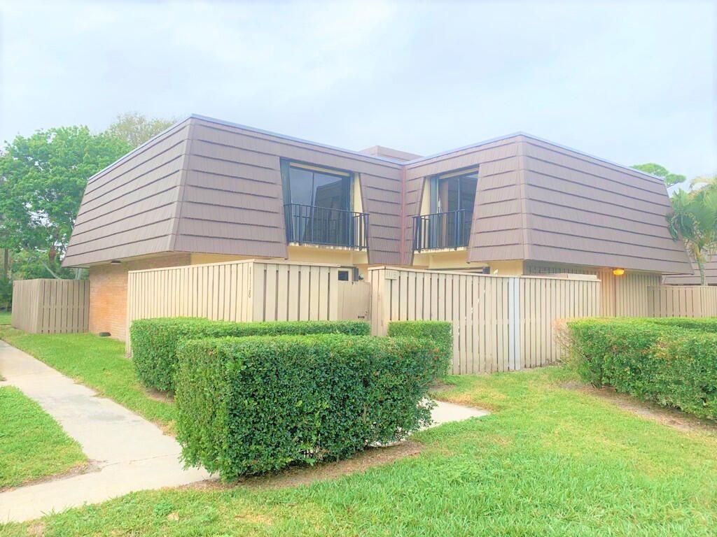 Photo of 1118 11th Court, Palm Beach Gardens, FL 33410 (MLS # R10791629)