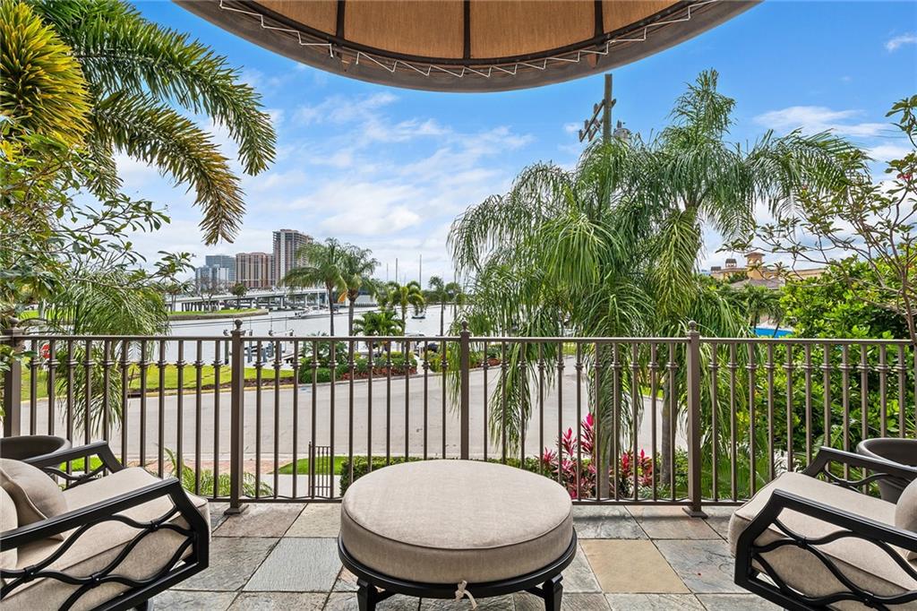 Idlewyld 1-19 B - Residential