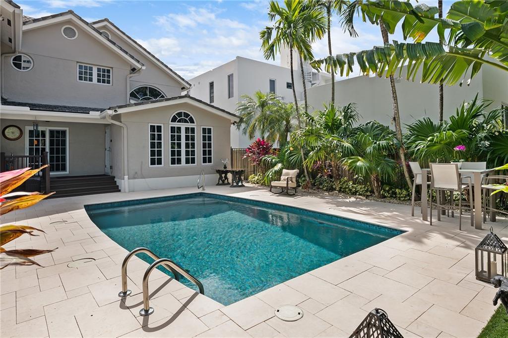 Idlewyld 1-19 B - Residential