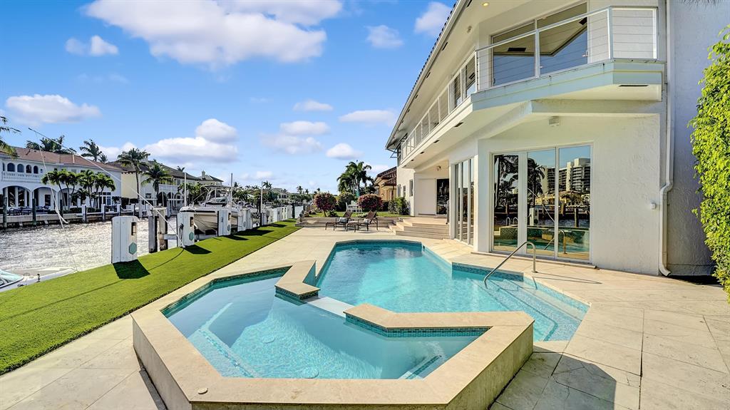 TROPIC ISLE 3RD SEC - Residential