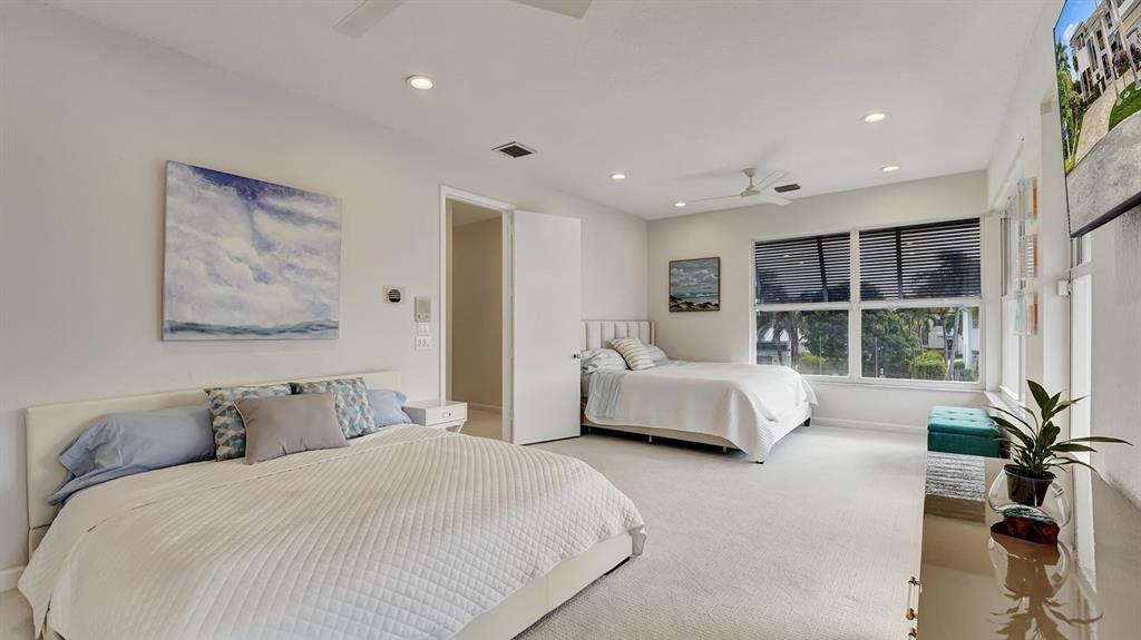 TROPIC ISLE 3RD SEC - Residential