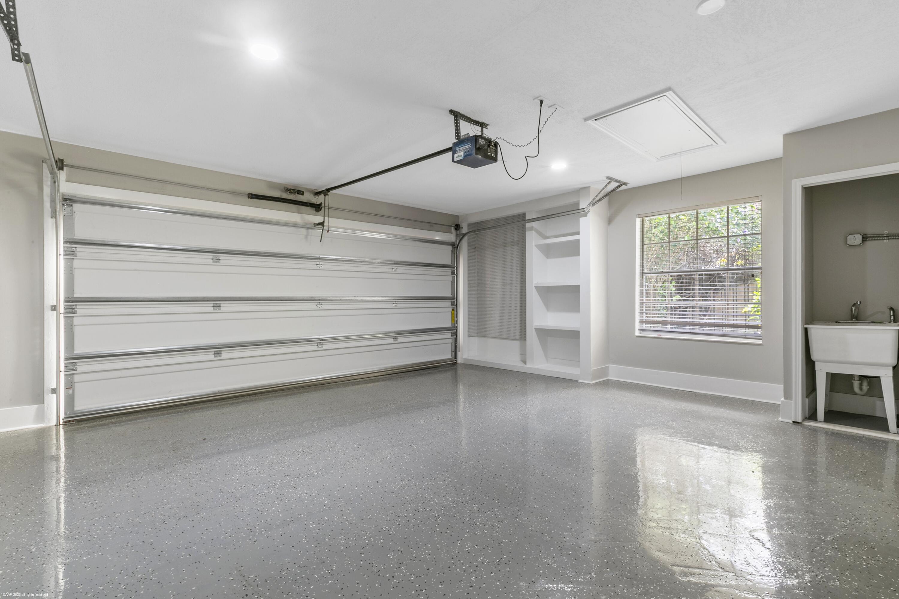 TREE TOPS OF WELLINGTON - Residential