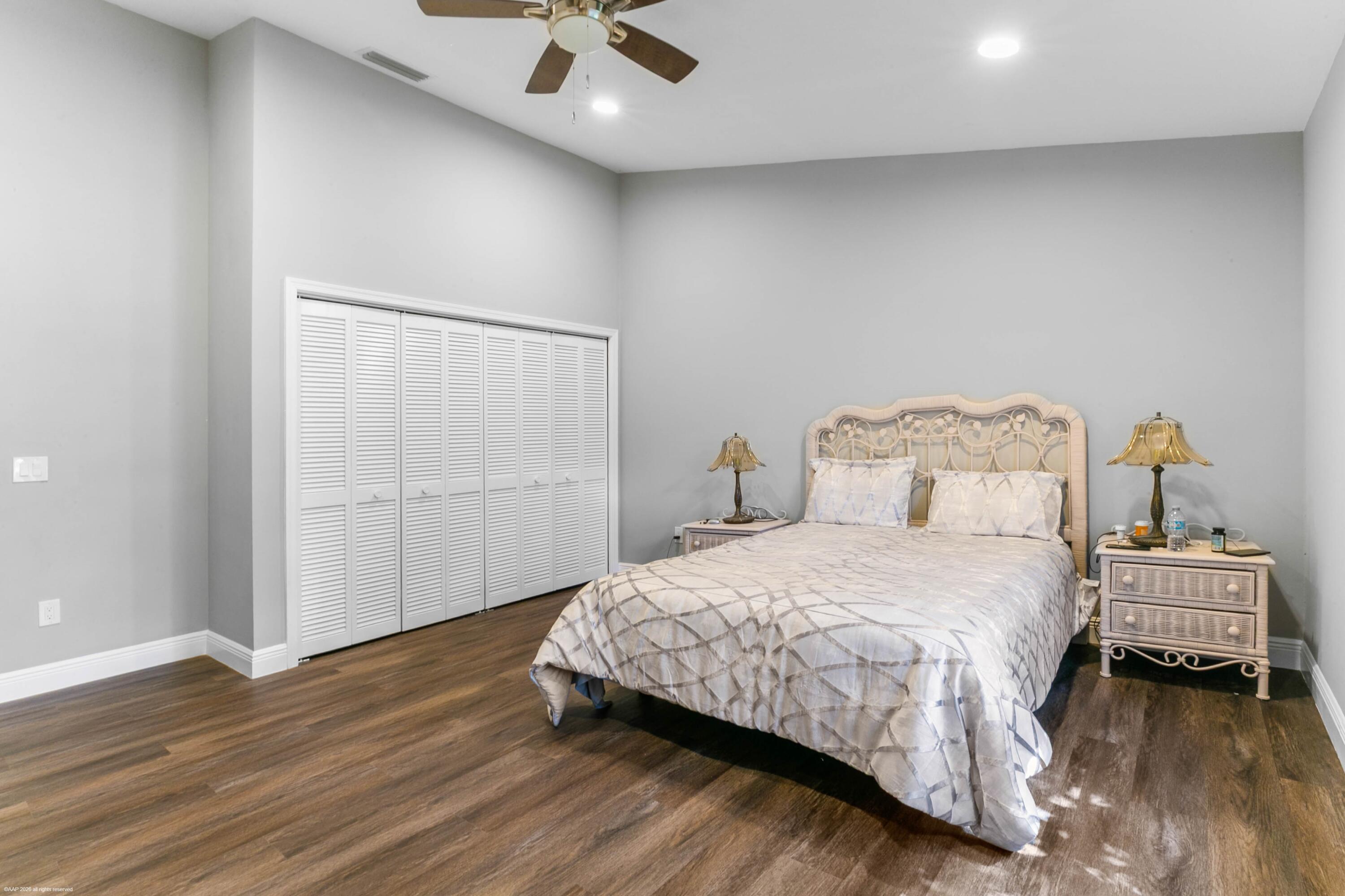 TREE TOPS OF WELLINGTON - Residential