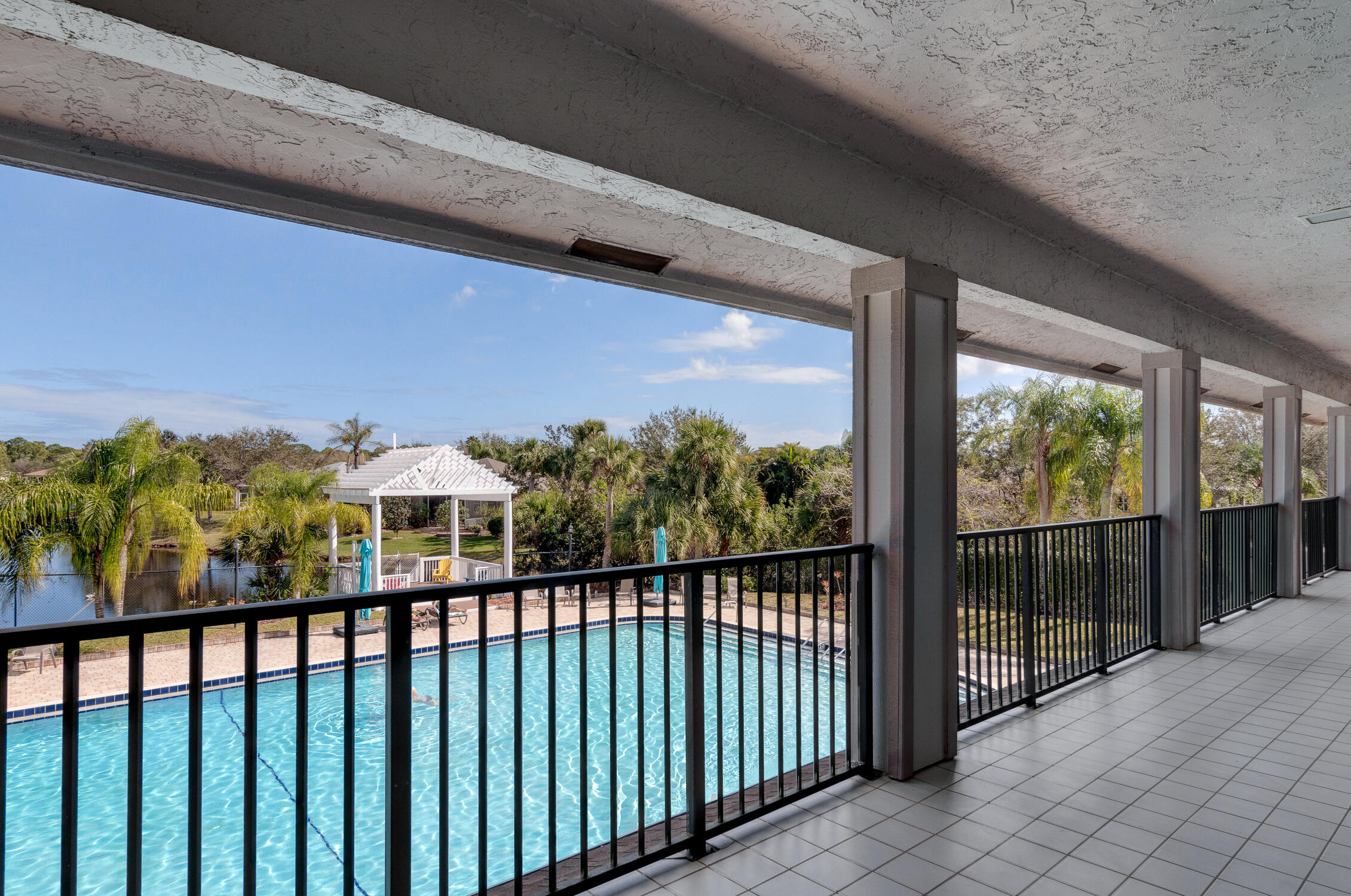 SEBASTIAN LAKES CONDO PHASE I - Residential