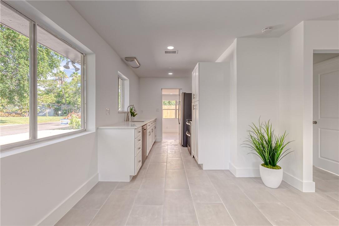 Pine Crest First Add 7-34 - Residential