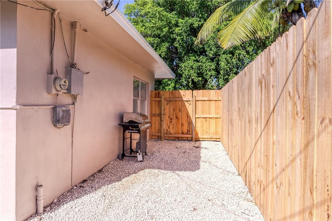 Pine Crest First Add 7-34 - Residential