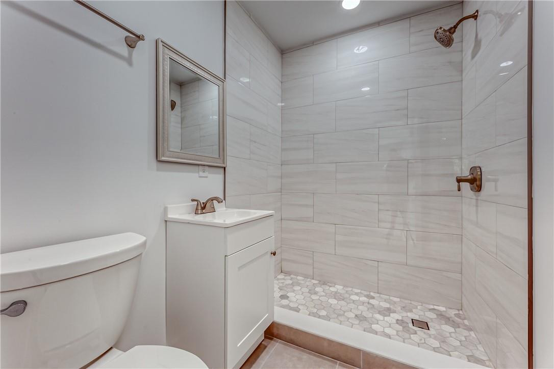 Pine Crest First Add 7-34 - Residential