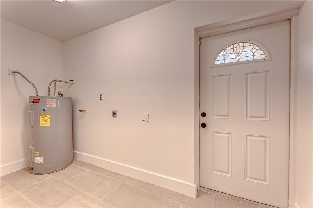 Pine Crest First Add 7-34 - Residential