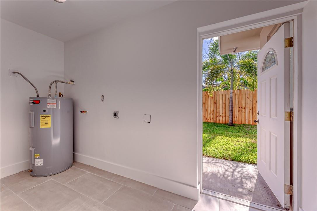 Pine Crest First Add 7-34 - Residential