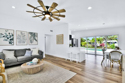 Tiny photo for 6821 Kingston Drive, Lake Worth, FL 33462 (MLS # B26015060)