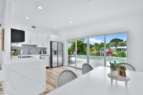 Tiny photo for 6821 Kingston Drive, Lake Worth, FL 33462 (MLS # B26015060)