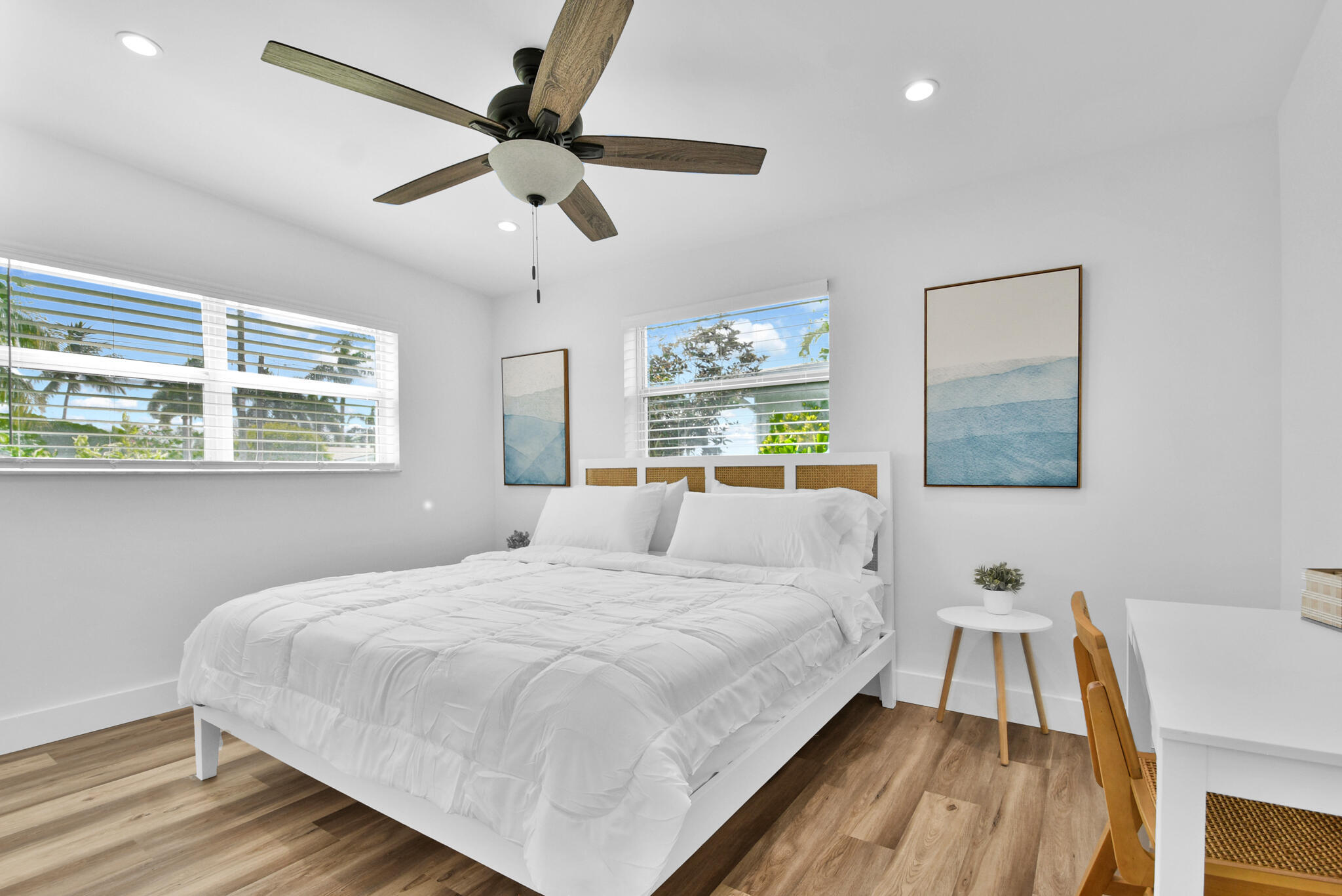 ISLAND ESTATES - Residential