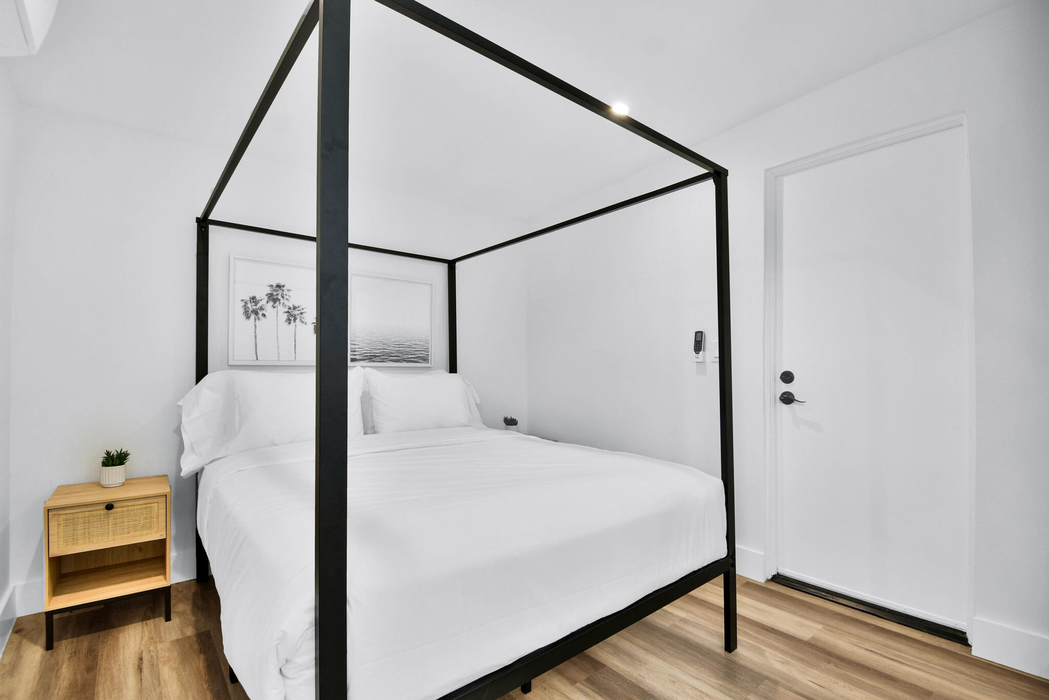 ISLAND ESTATES - Residential