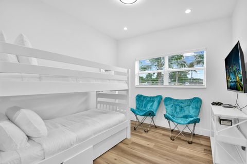Tiny photo for 6821 Kingston Drive, Lake Worth, FL 33462 (MLS # B26015060)