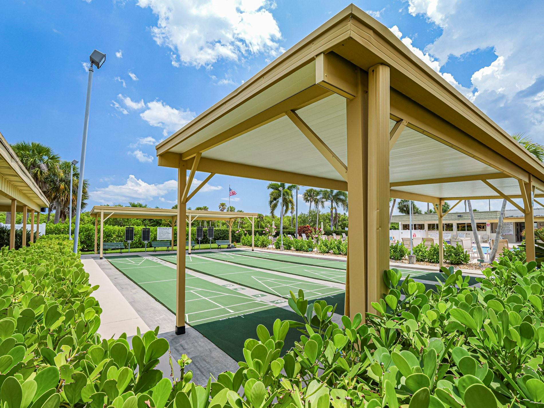 VISTA GARDENS - Residential