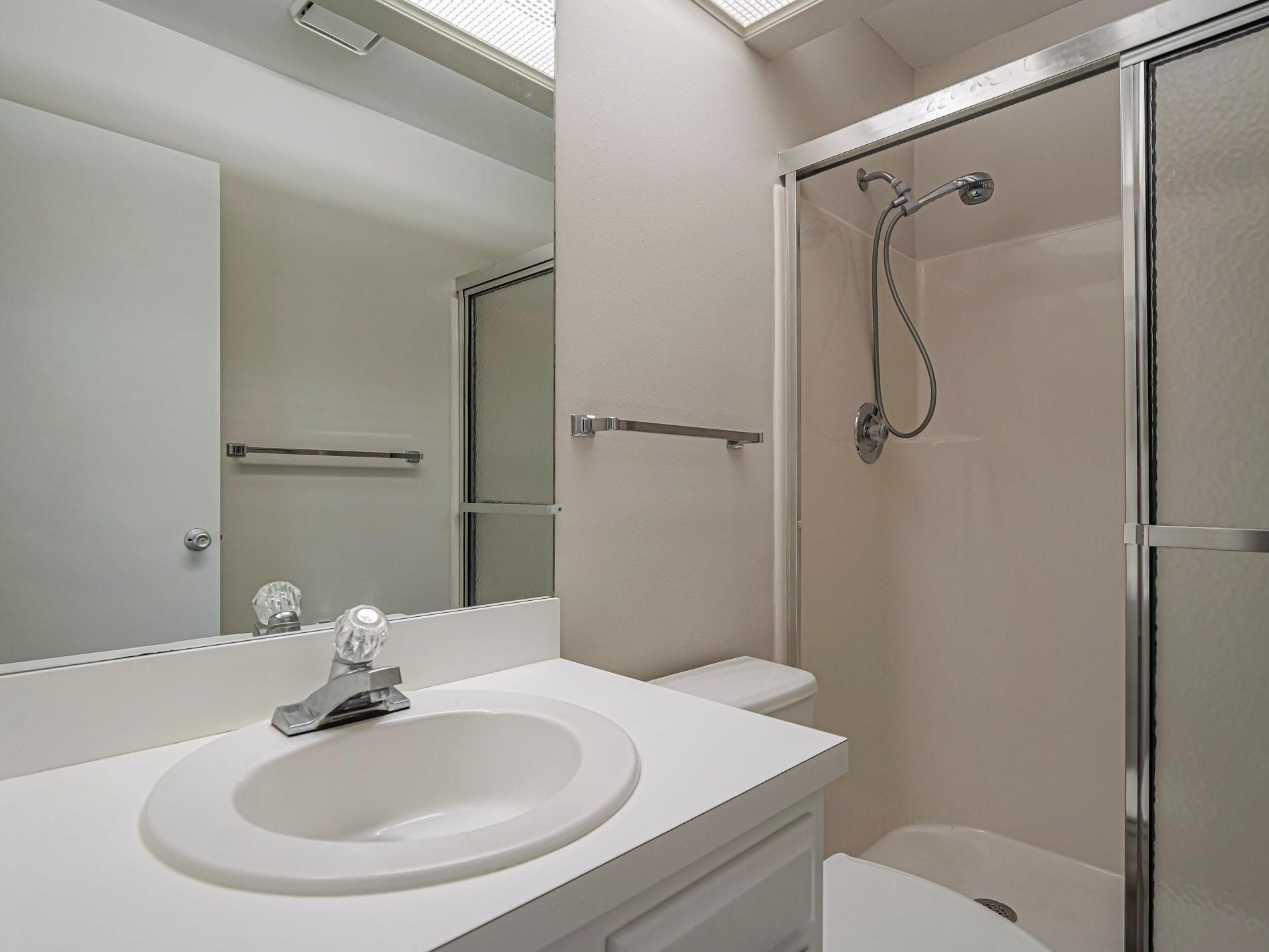 VISTA GARDENS - Residential