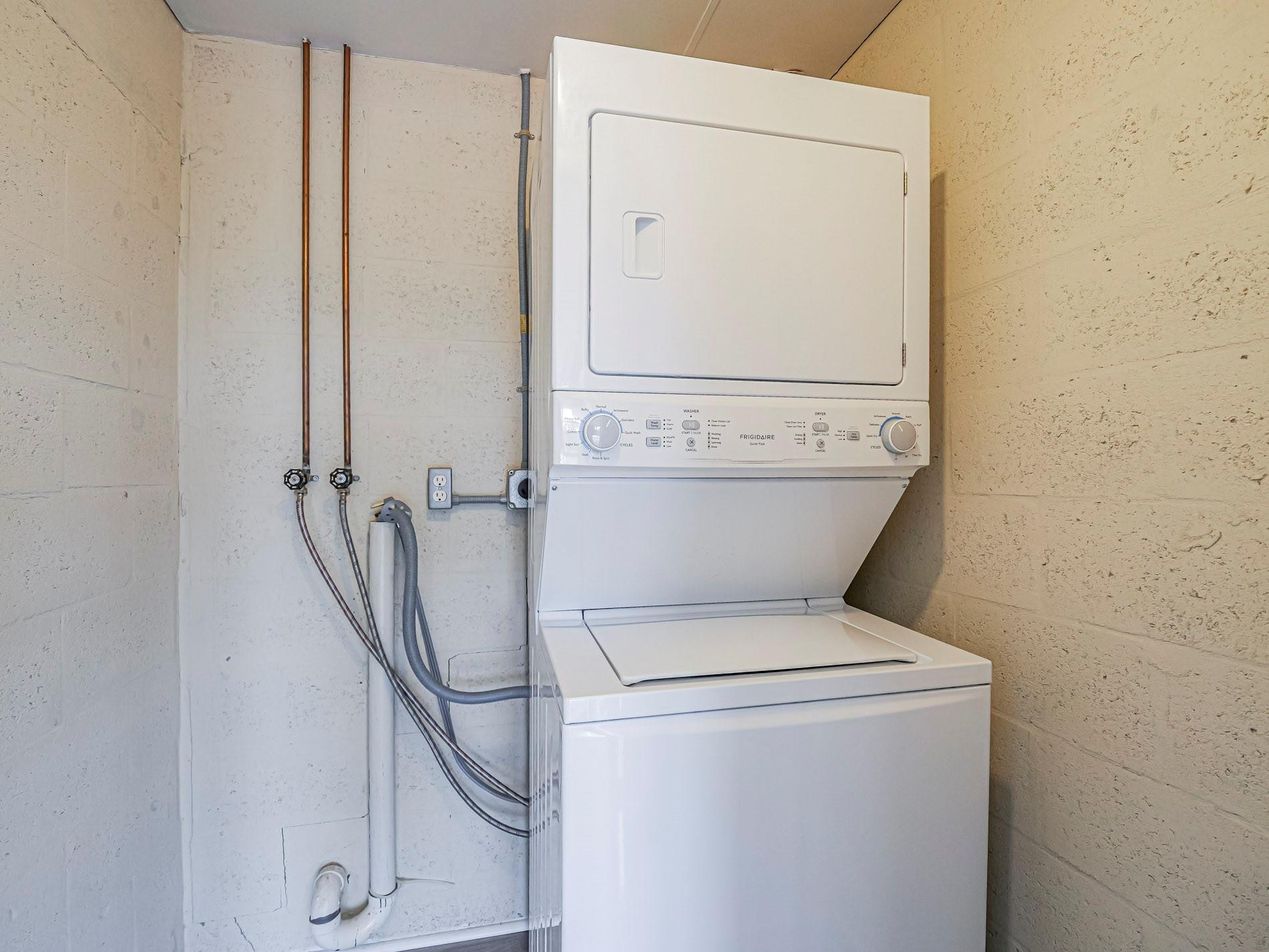 VISTA GARDENS - Residential