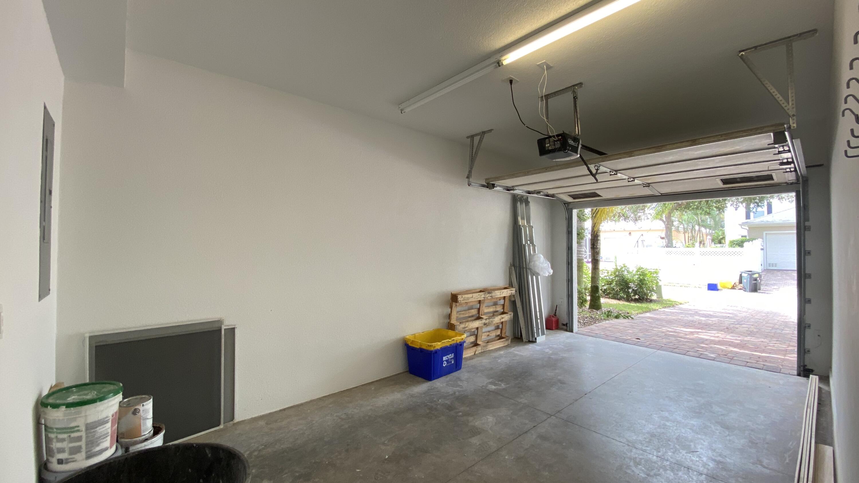 MARTINIQUE AT ABACOA 1 - Residential Lease