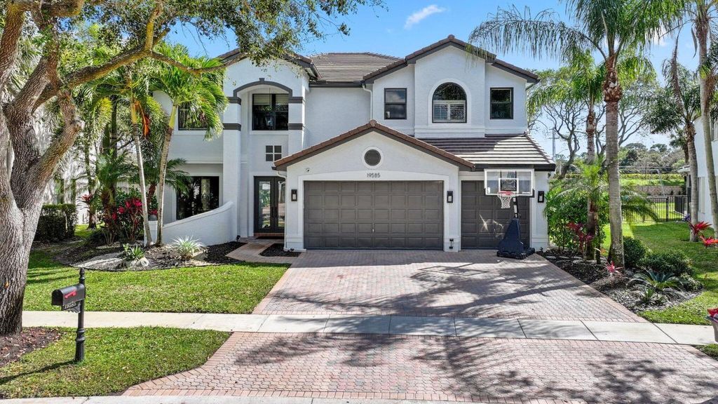 Photo of 19585 Estuary Drive, Boca Raton, FL 33498 (MLS # R11063091)