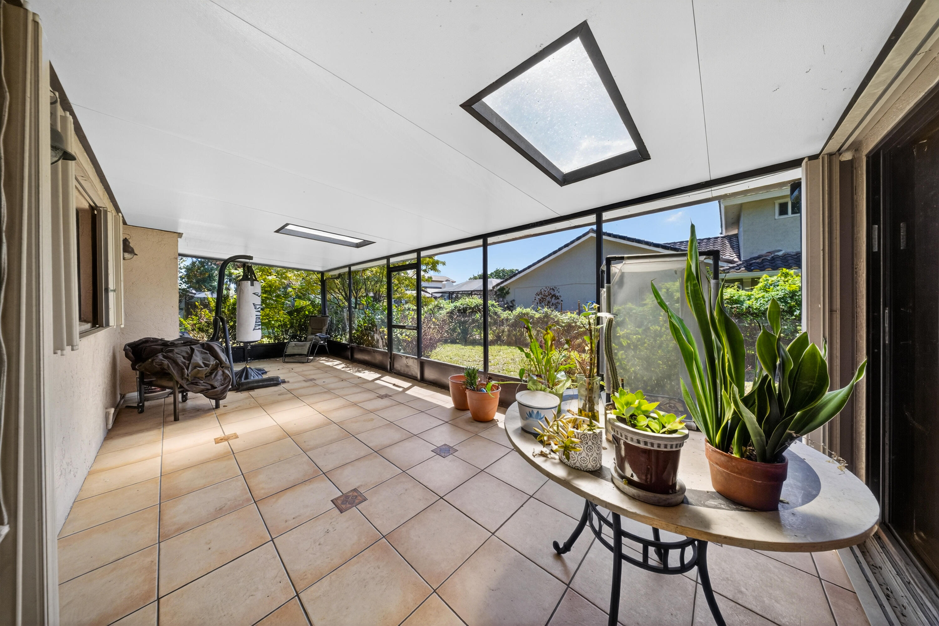 RIVERS EDGE - Residential