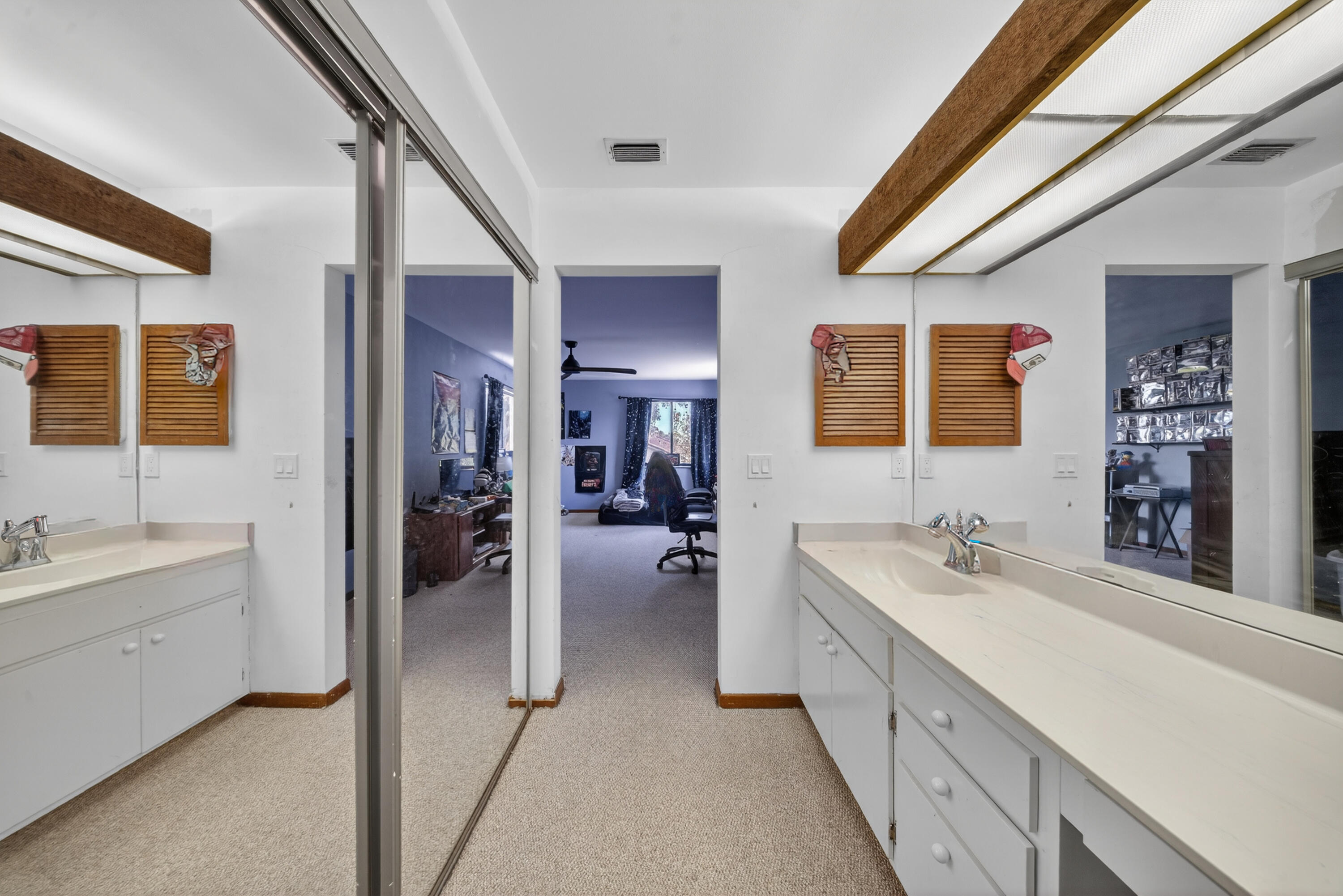 RIVERS EDGE - Residential