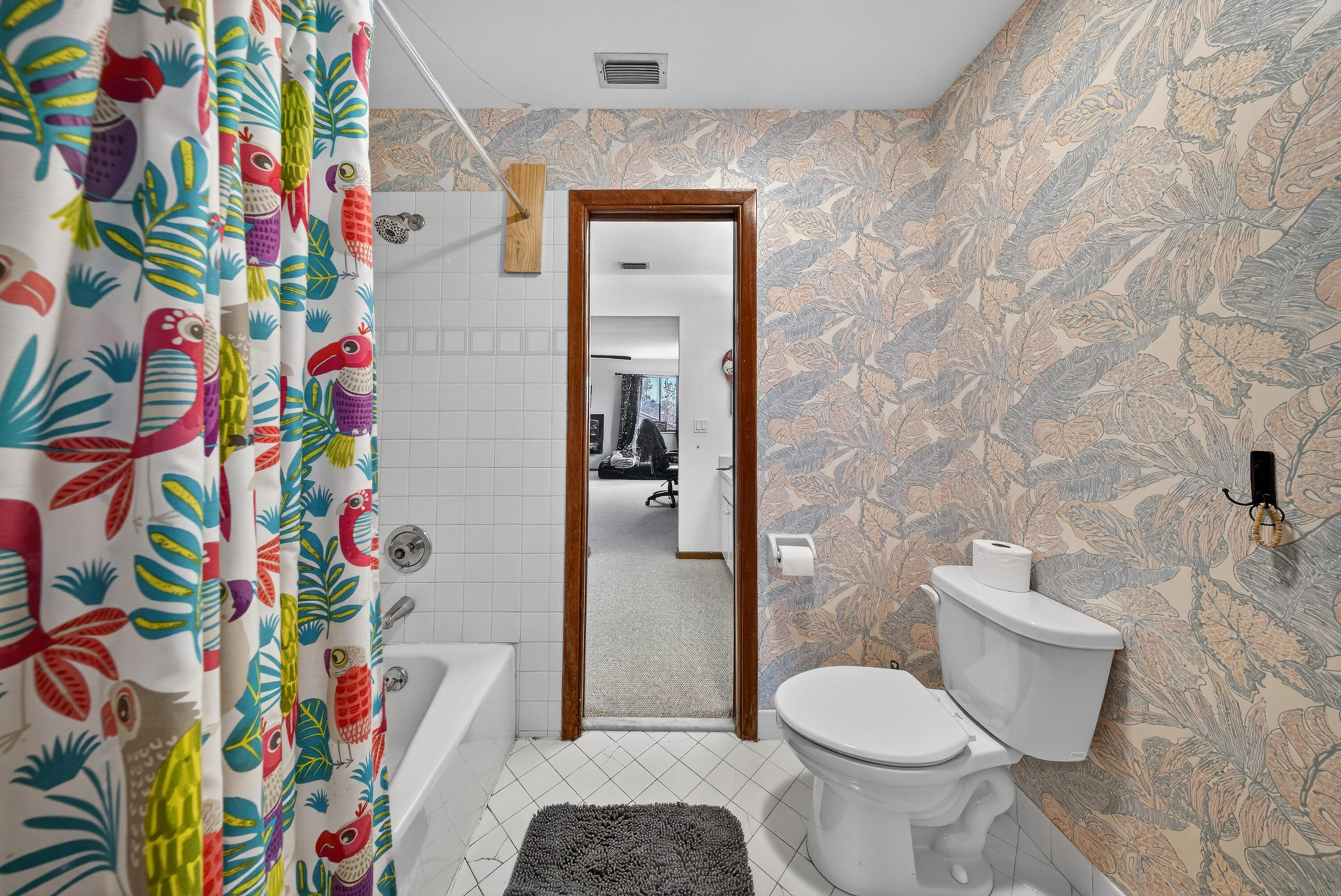 RIVERS EDGE - Residential