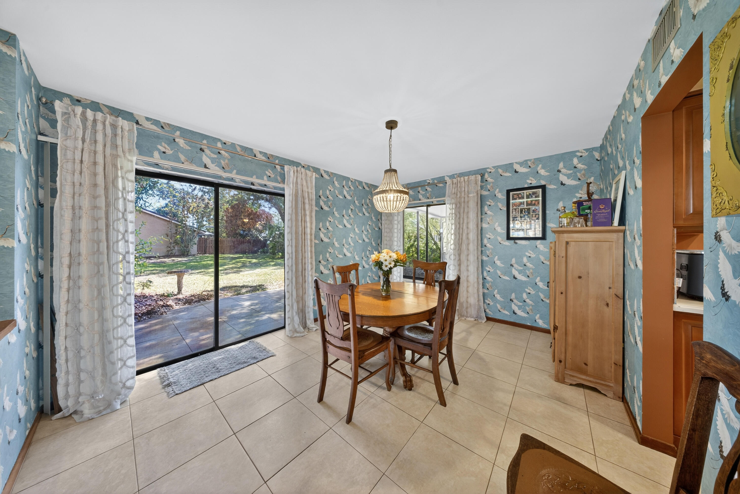 RIVERS EDGE - Residential