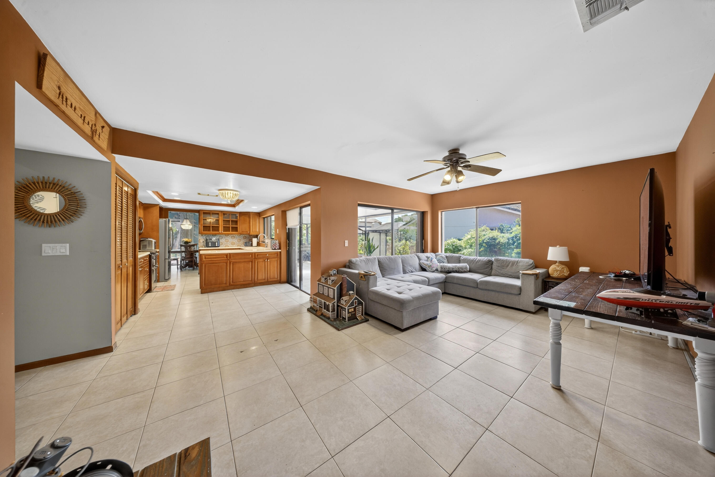 RIVERS EDGE - Residential