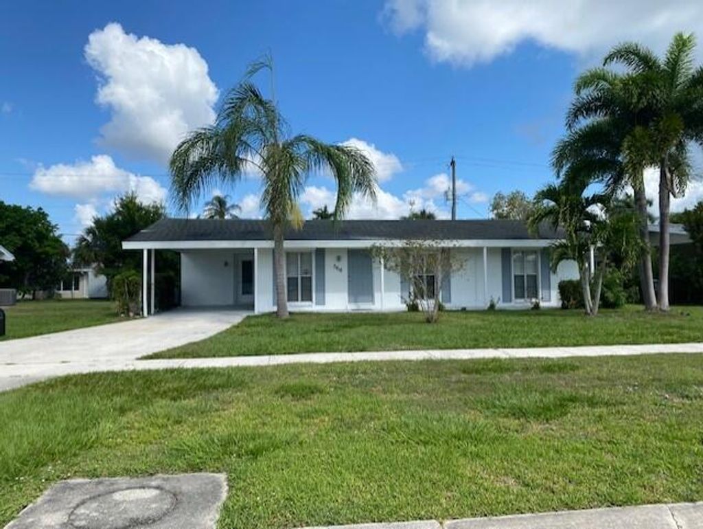 Photo of 2818 SE Morningside Boulevard, Port St Lucie, FL 34952 (MLS # R10891599)