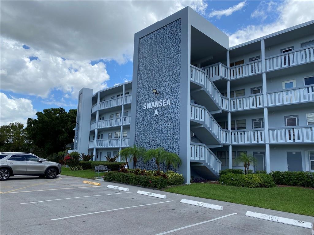 Century Village East - Residential