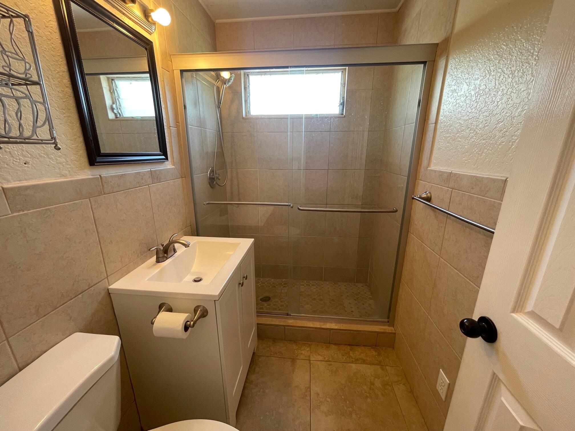 GOLFVIEW HEIGHTS 6 - Residential Lease