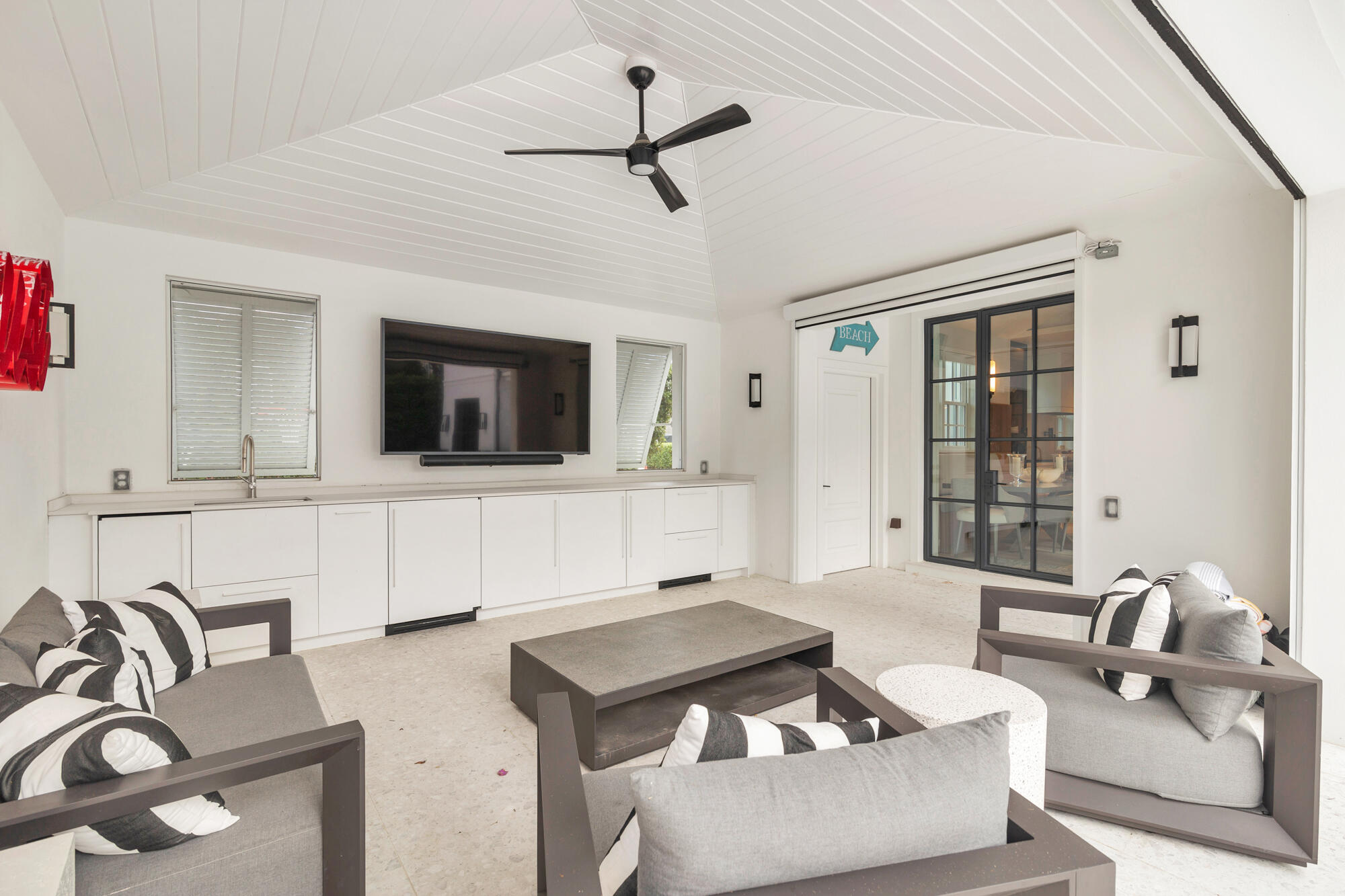 OCEAN TERRACE - Residential