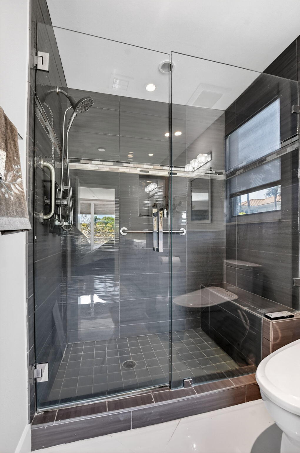 Quail Hollow - Residential