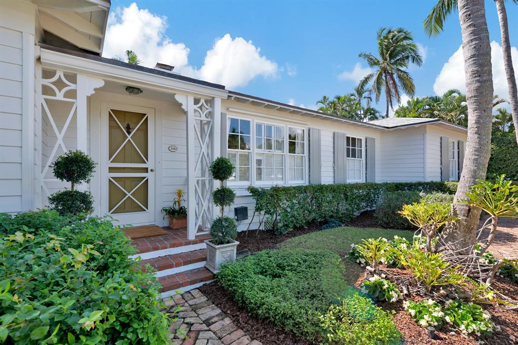 EL ENCANTO 2 - Residential Lease