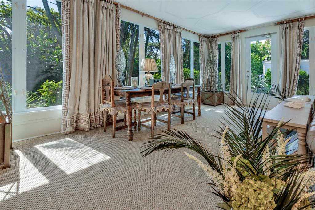 EL ENCANTO 2 - Residential Lease