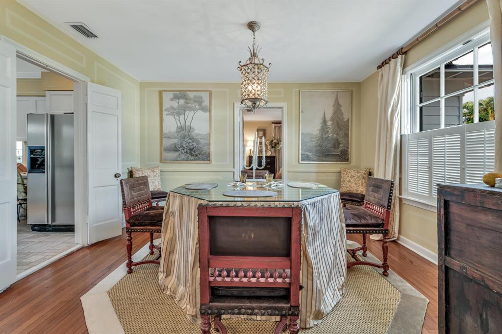 EL ENCANTO 2 - Residential Lease