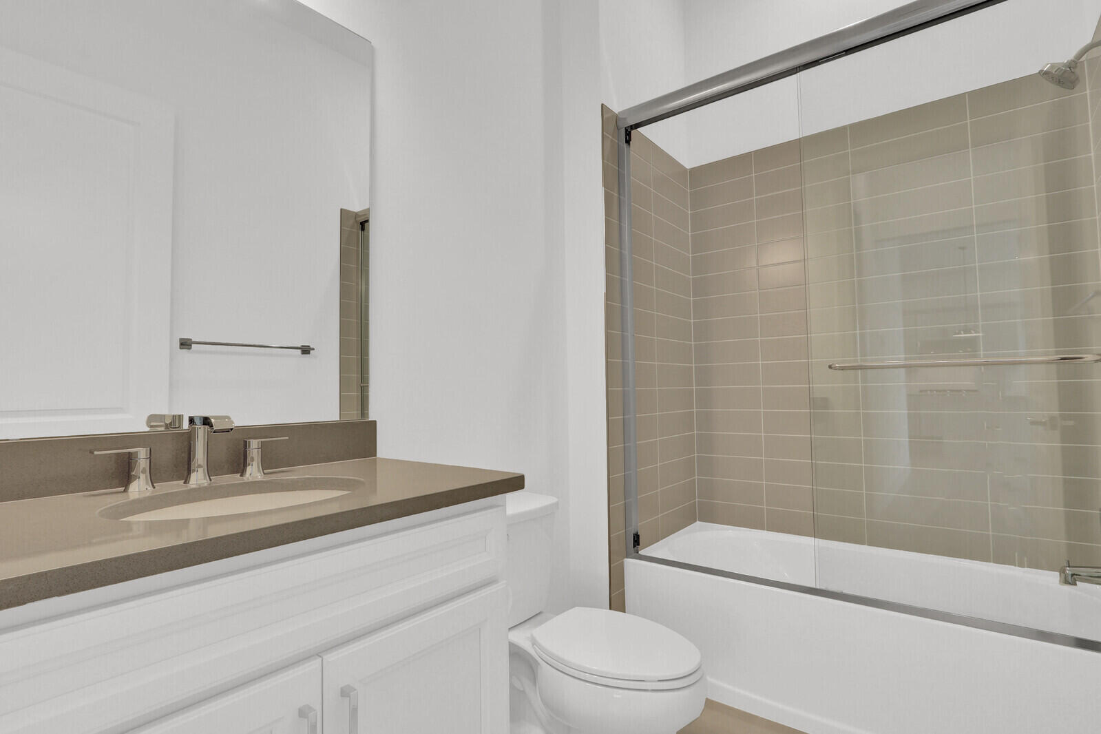 AVENIR - Residential Lease