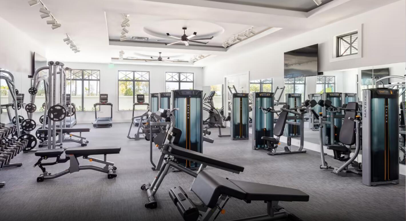 AVENIR - Residential Lease