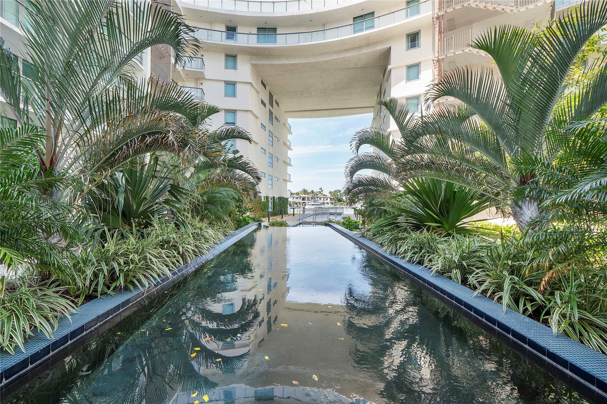 Peloro - Residential