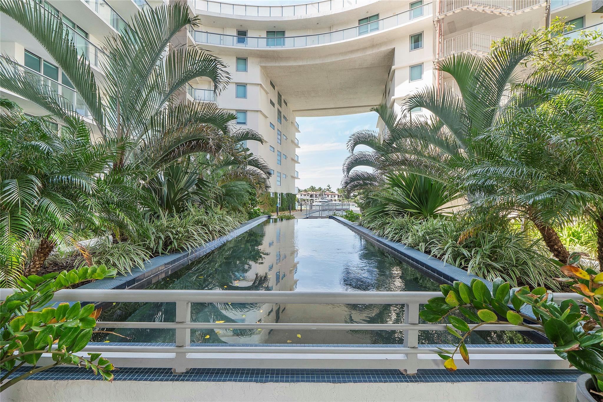 Peloro - Residential