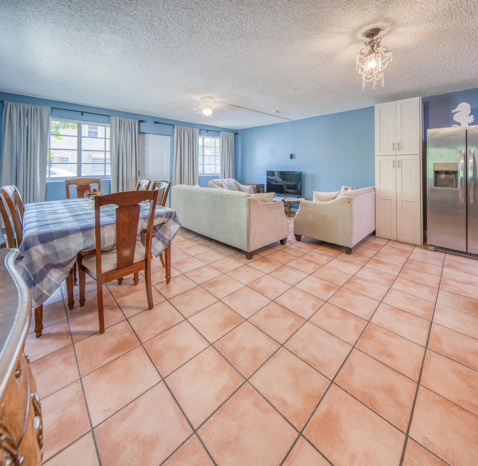 LAKE WORTH TOWN OF - Residential Income