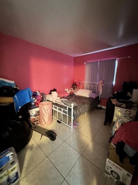 Tiny photo for 101 NE 41st Street #65E, Oakland Park, FL 33334 (MLS # F10538508)