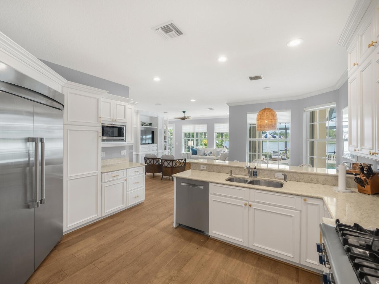 PGA RESORT COMMUNITY OF PRESTON LAKES 2 - Residential Lease