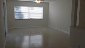 ROYAL PINES - Residential