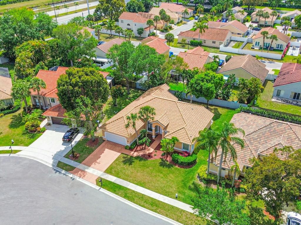 Photo of 10028 Venezia Place, Boca Raton, FL 33428 (MLS # R11070424)