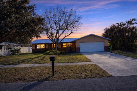 909 Canal Circle Sebastian FL 32958