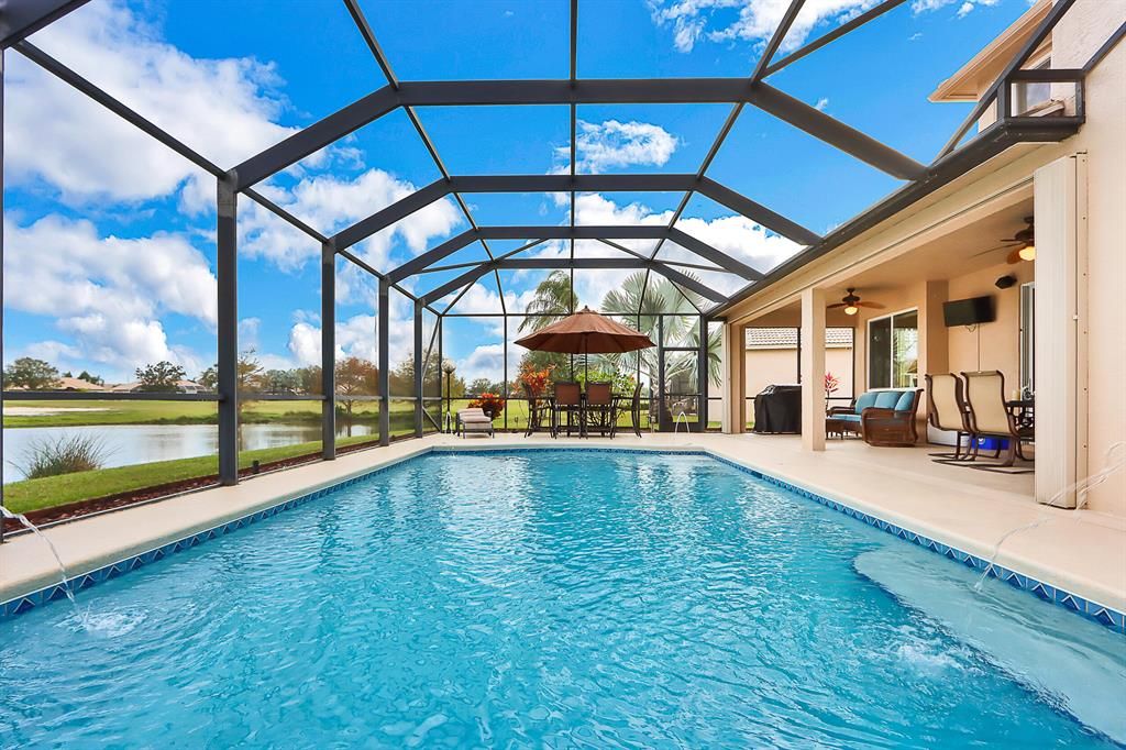 Photo of 608 NW Waverly Circle, Port St Lucie, FL 34983 (MLS # R10857312)